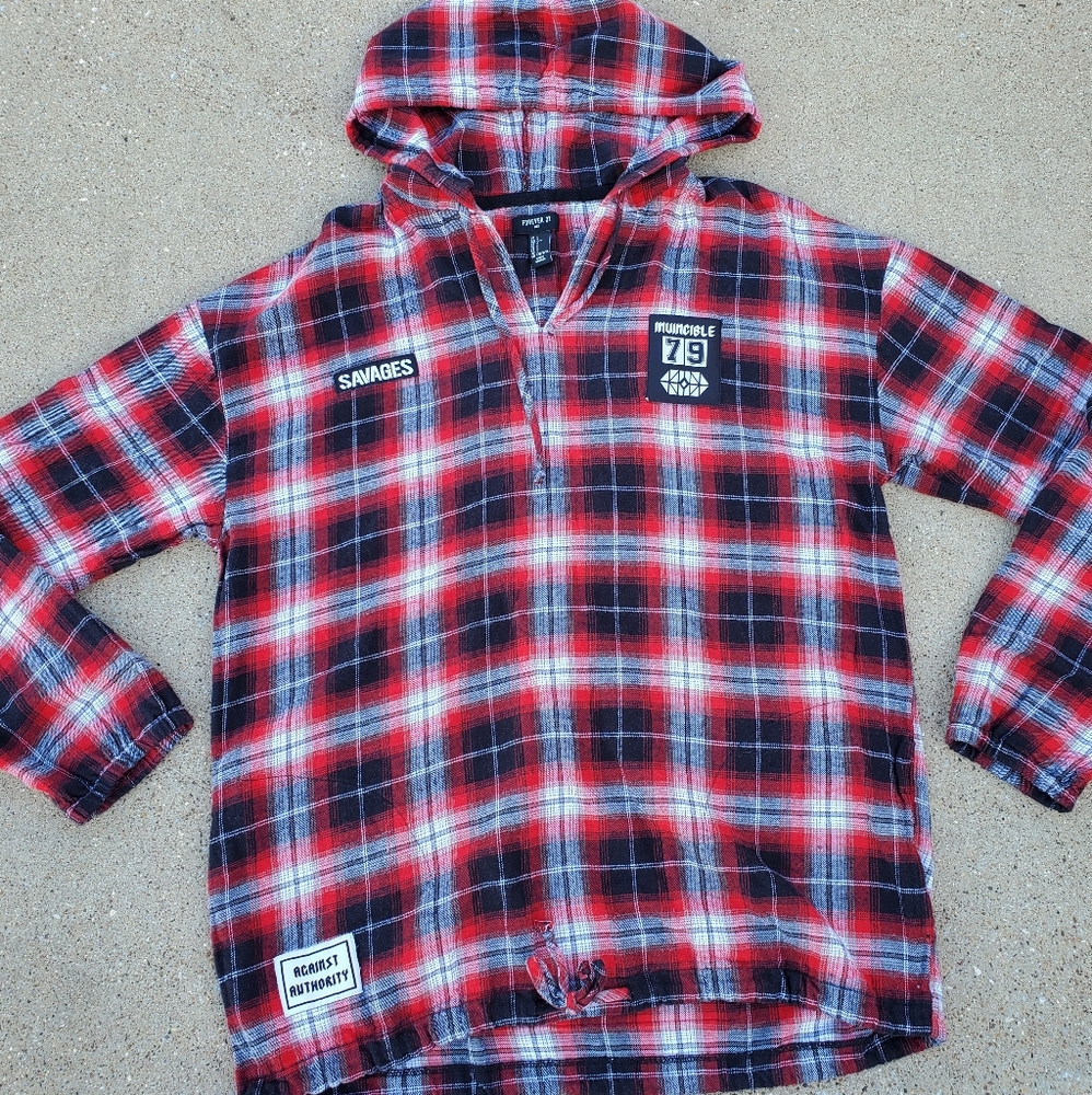 NWOT Forever 21 Plaid Long Sleeve Hoodie Top